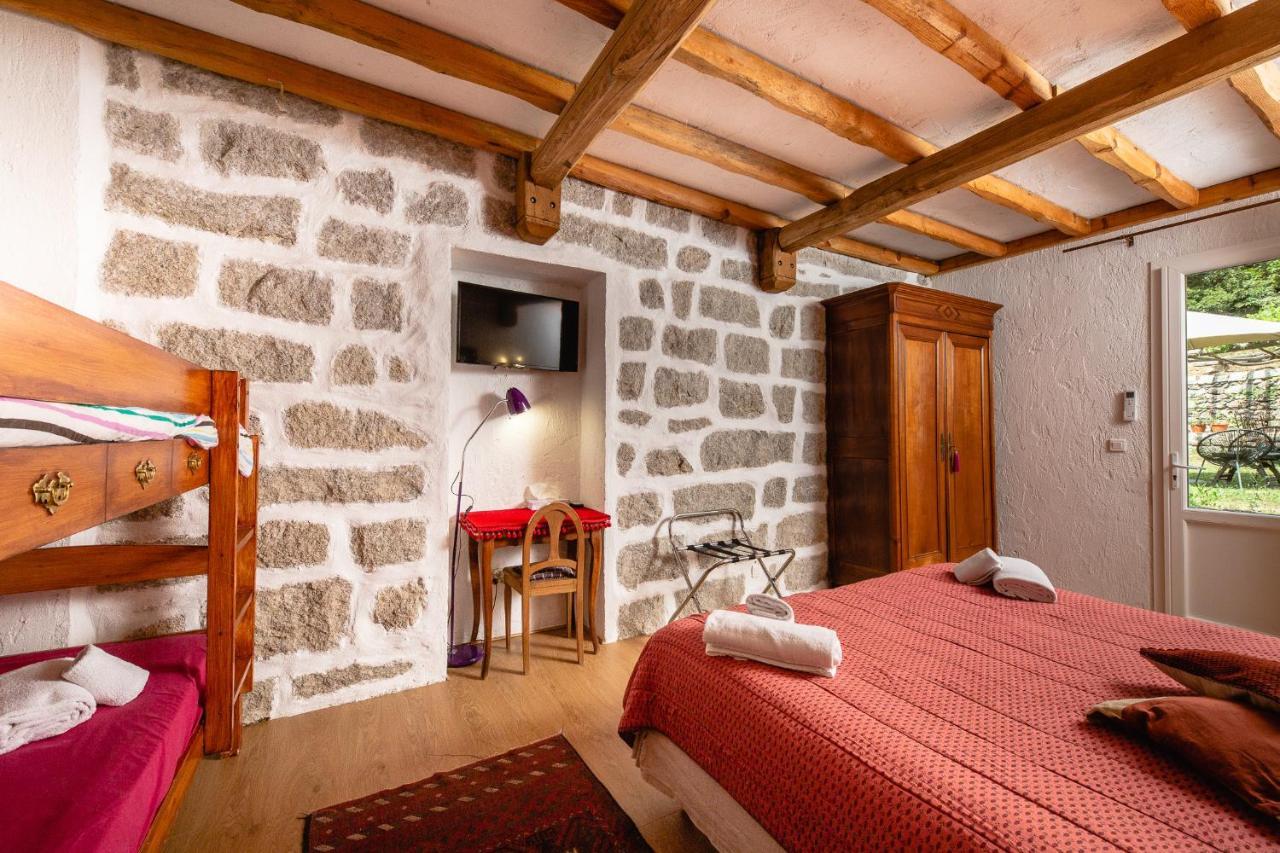 Auberge U N'Antru Versu San-Gavino-di-Carbini Exterior photo